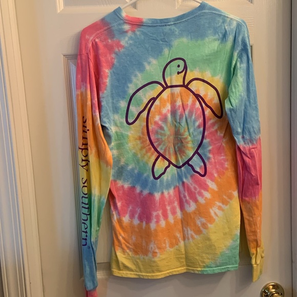 Simply Southern tie-dye long sleeve Save The Turtles T, size small - Picture 4 of 5